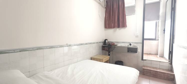 中发旅馆(横岗地铁站店)图片