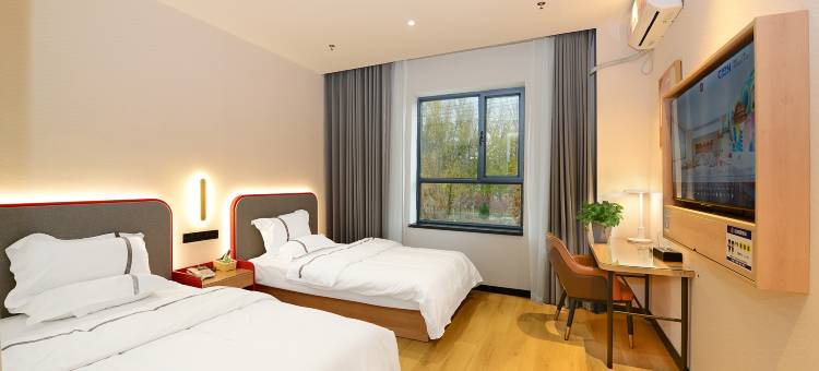 尚客优连锁酒店(富蕴县滨河景区店)图片