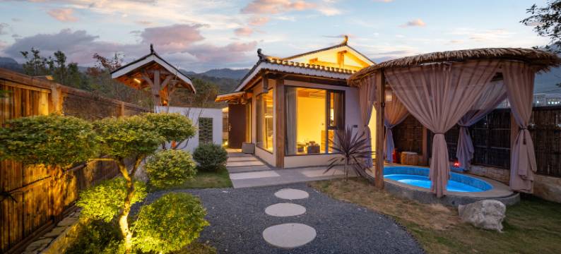 苗阿祖·康养药浴温泉亲子度假酒店图片