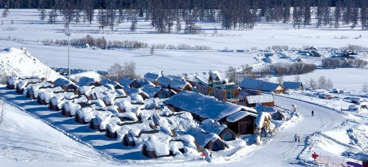 禾木三百所民宿图片