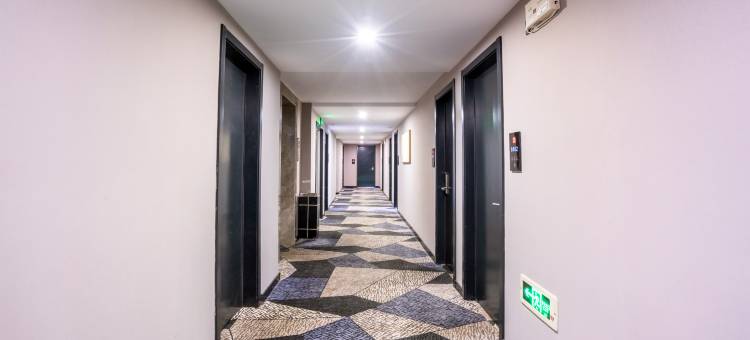 骏怡波普精选酒店(含山光普店)图片