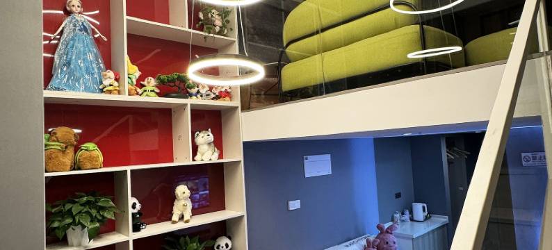 美居影宿·loft酒店(西安三桥地铁万象城店)图片