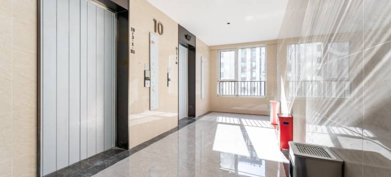 爱语家影院民宿(聊城建设路店)图片