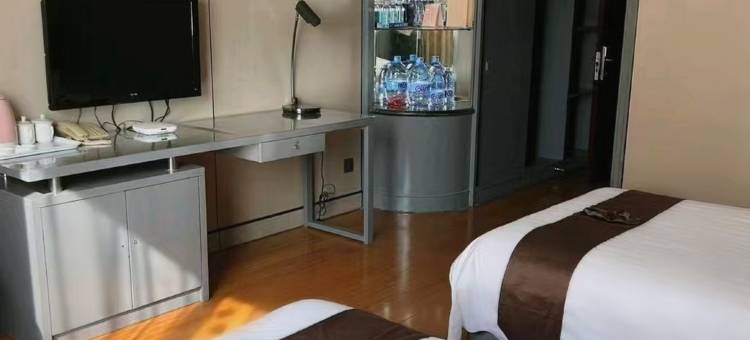 枫树林现代酒店(高唐一中店)图片