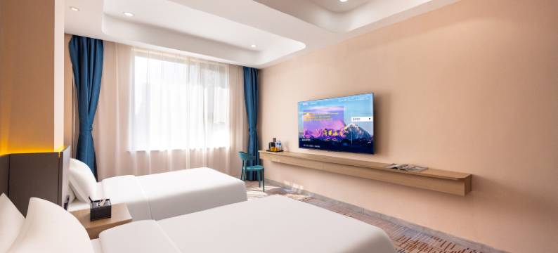 荷畔酒店(烟台大学烟台体育公园店)图片