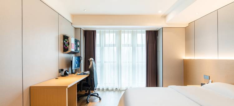 艾特摩高电竞酒店(重庆北站狮子坪店)图片