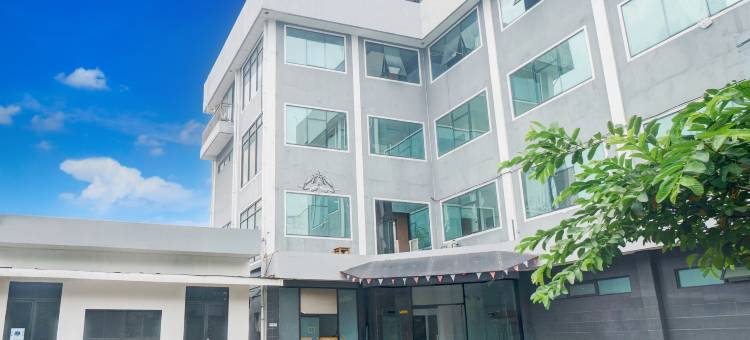 Capital O 94374 维斯玛邦戈(Hotel O Palmerah Near Binus University Formerly Wisma Bango)图片