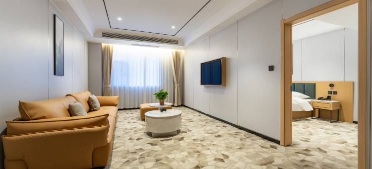 格林豪泰智选酒店(山东国际会展中心齐鲁茶城店)图片