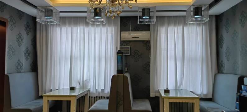 鹤岗碧海蓝天商务公寓酒店图片