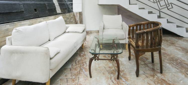 OYO酒店茂物靠近野生动物园(原Villa Ruko)(Hotel O Bogor near Taman Safari formerly Villa Ruko)图片