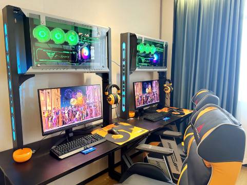 零速电竞民宿(容县绣江桥火车站店)