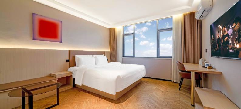 临里·精选酒店(衢州高铁站市中医院店)图片