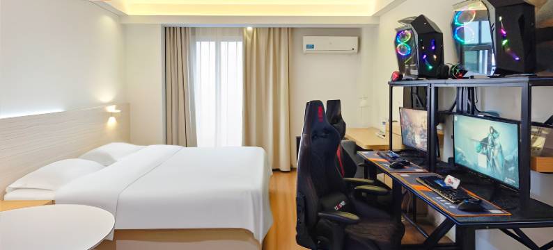 竞放电竞酒店(广州花都狮岭皮革城店)图片