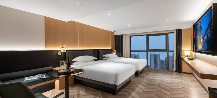 SFEEL设计师酒店(成都张家寺地铁站店)图片