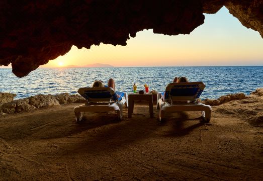 Dreams Beach Resort Hotel Overview