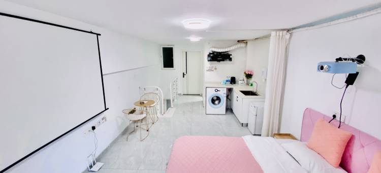 伴岛影音公寓(福州南站店)图片