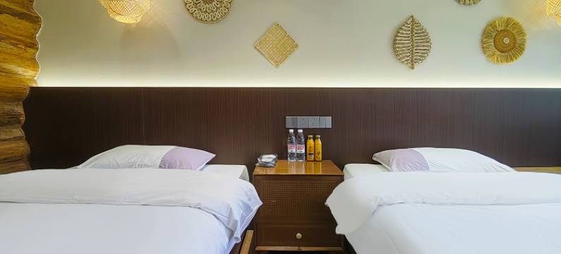 冰峰山庄(喀纳斯景区店)图片