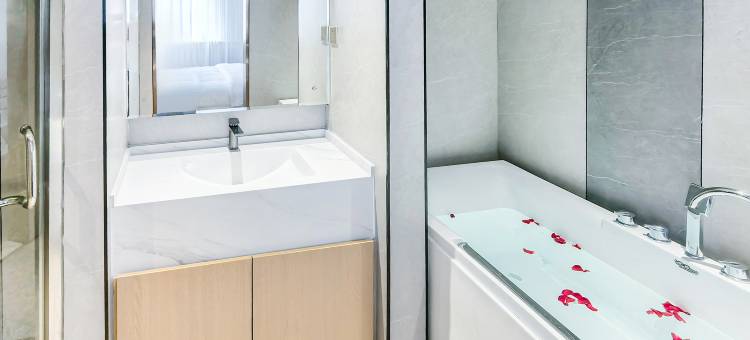 银川鸿锦添悦酒店(宝湖公园敬德夜市店)图片