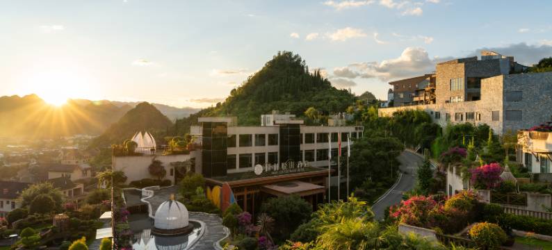 兴义峰林悦山酒店图片