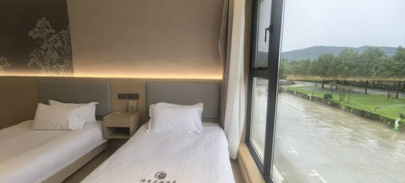 嵖岈山温泉花园酒店图片