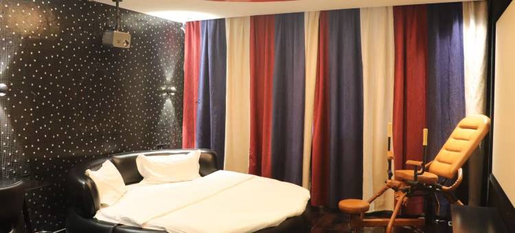 唐县美度电影家艺术酒店图片