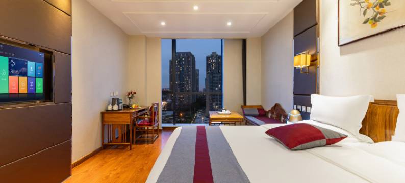 瑞达春天精品酒店(天津卫国道靖江路地铁站店)图片