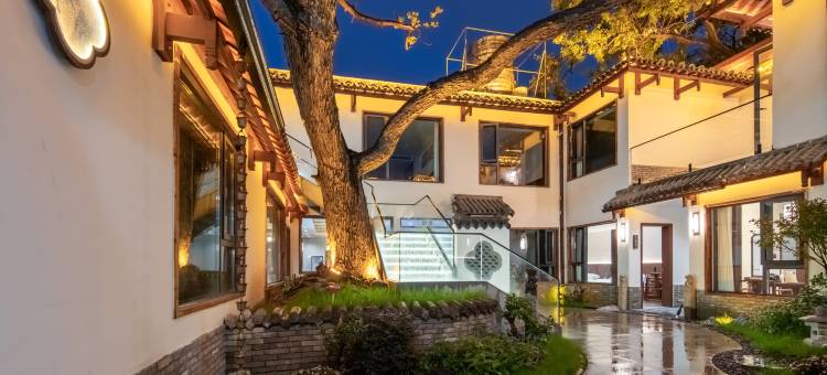 三川民俗·椿筑(洛邑古城丽景门十字街店)图片