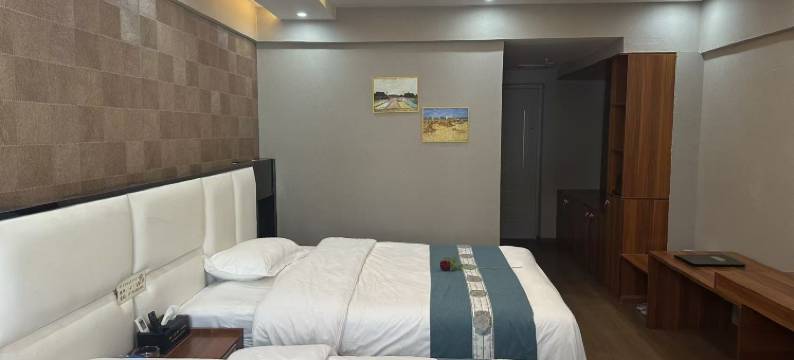 如家华驿酒店(会泽古城会商金街店)图片