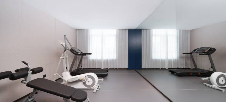 美豪酒店(海西格尔木火车站店)图片