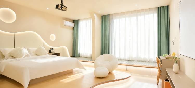 云舍•漫居｜AESTHETIC•FASHION设计民宿(延吉延边大学网红墙店)图片