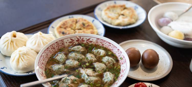 花筑·庆鱼年民宿(徽州古城徽州府衙店)图片