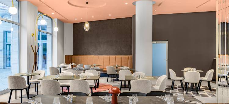 德布勒森翰悦阁莱西姆酒店(Hotel Lycium Debrecen - Handwritten Collection)图片