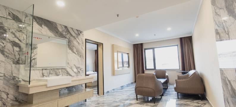 唐山明星饭店(爱琴海购物中心北新西道店)图片