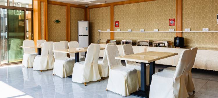 亚悦酒店(东莞寮步汽车城篮球中心店)图片