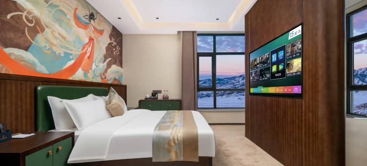 长泓明珠酒店(青格里狼山滑雪场店)图片