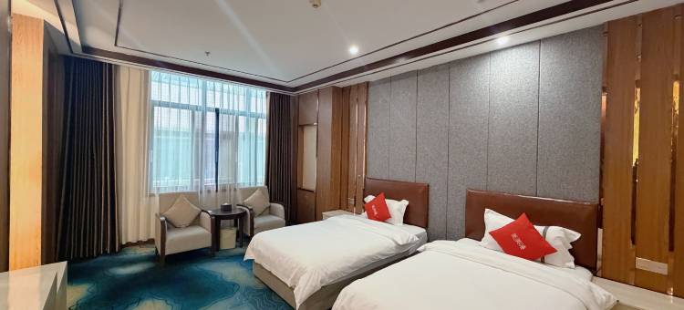 骏怡酒店(南部乐群美食街店)图片