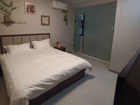 依之恋民宿(开封火车站店)