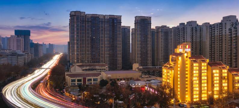 西安建国饭店(长乐公园地铁站店)图片