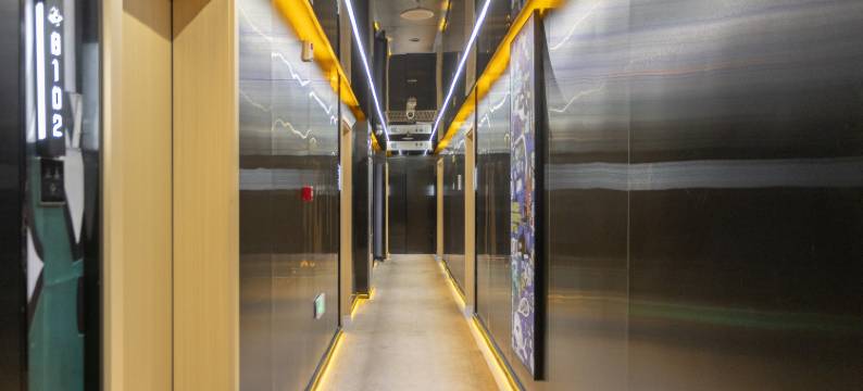 网鱼电竞酒店(南京玄武湖南京站店)图片