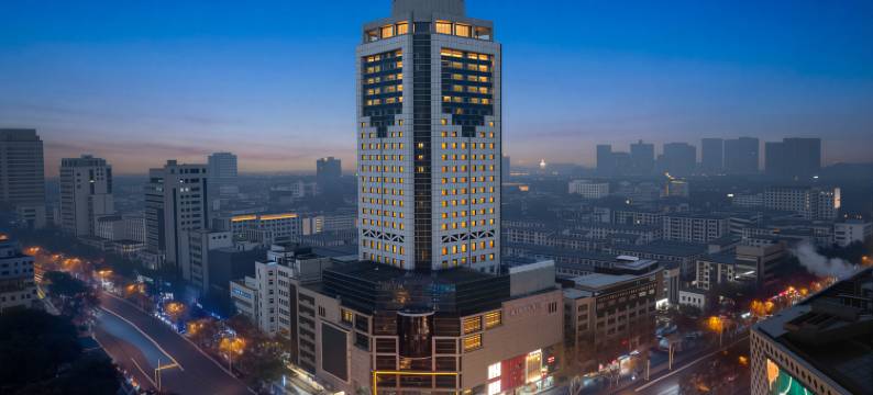 陌上轻居酒店(镇江大市口苏宁广场店)图片