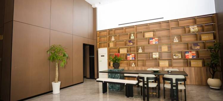 星途电竞酒店(宝应白田广场店)图片