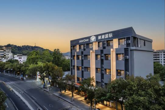 潮州古城牌坊街臻潮国际