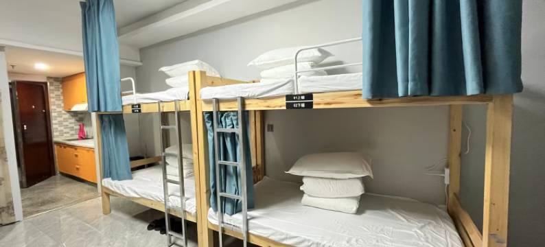 寻友·青年旅社(上林坊商业街店)图片