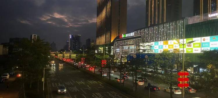 二零一三国际公寓(顺联公园里天安中心店)图片