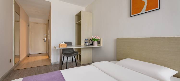 名典悦溪酒店(西安大唐西市丰庆公园地铁站店)图片