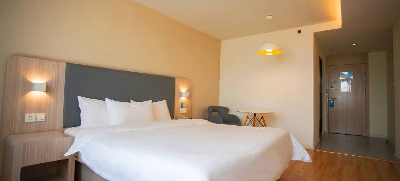 信谊酒店(山海关古城火车站店)图片