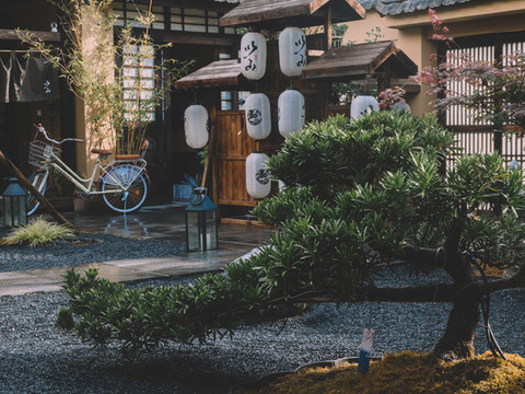 以山屋舍·izan国风禅意庭院(大理龙龛店)