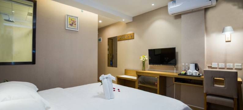 金泉商务酒店(延安医院昆明南屏街店)图片