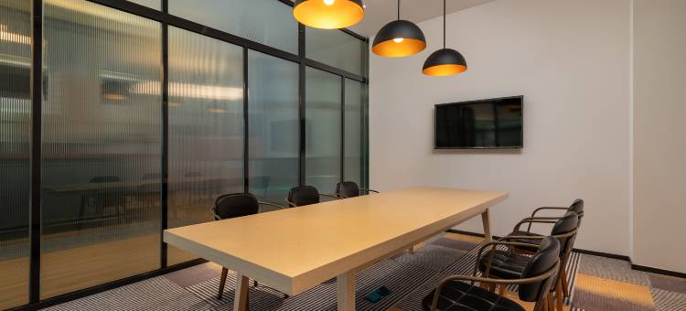 澜俊精选酒店(兴义高铁南站万峰林机场店)图片