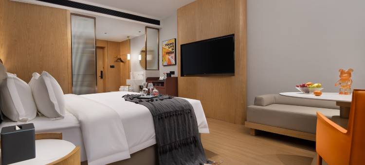 如家旗下UP华驿精选酒店(长沙芙蓉广场店)图片